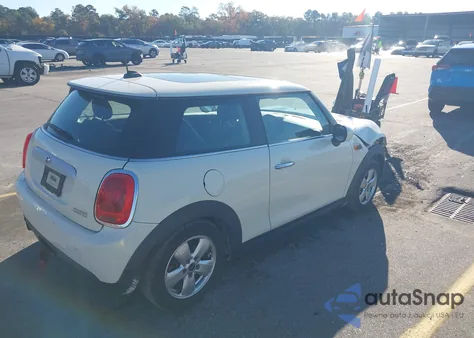2015 Mini Hardtop Cooper z USA, uszkodzony, nr VIN WMWXM5C58F3A56864